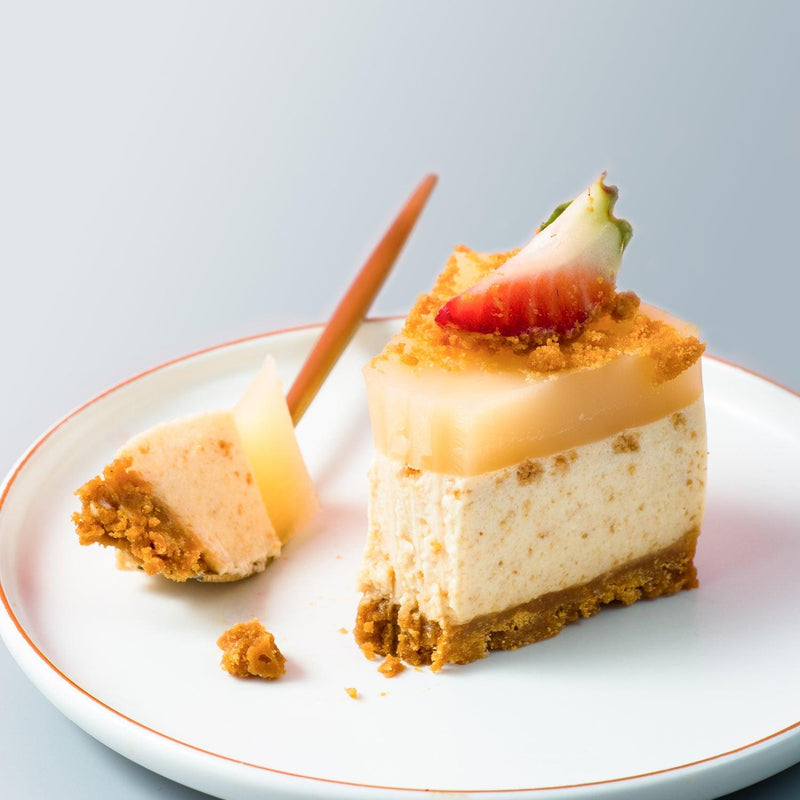 Biscoff Salted Caramel Cake