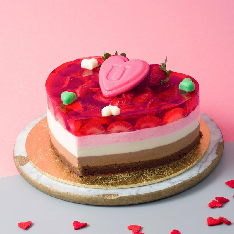 Strawberry Kiss Cake